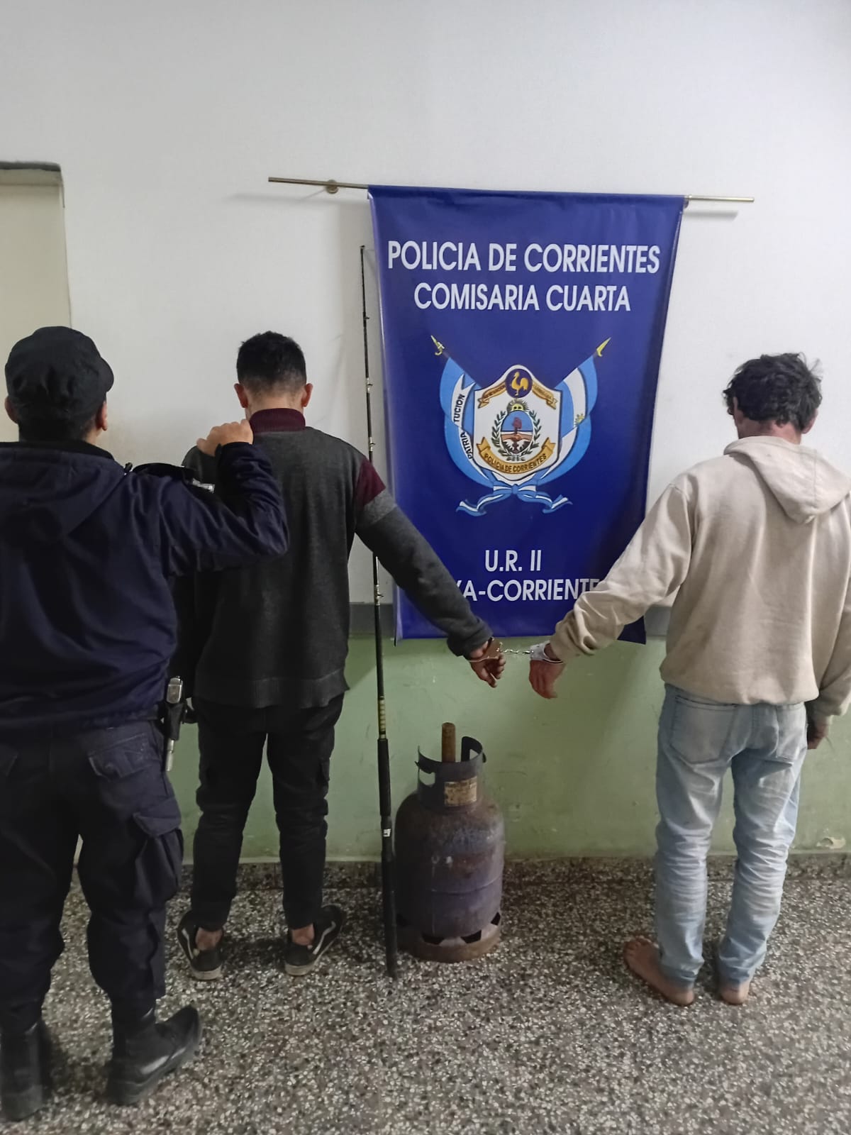 Goya: Rápido operativo policial recuperó garrafa, masa y caña de pescar en un robo 